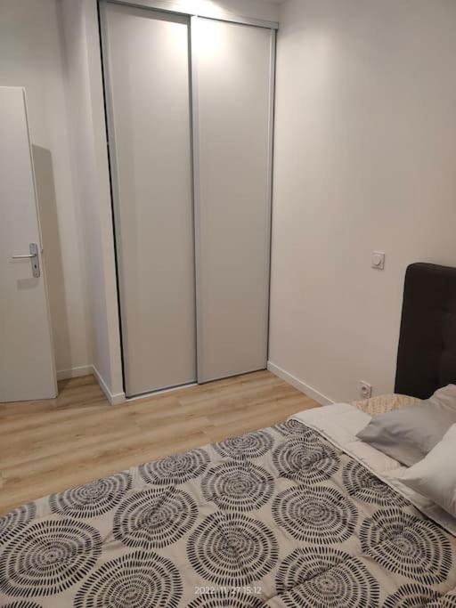 Logement Complet A וילאורבן מראה חיצוני תמונה