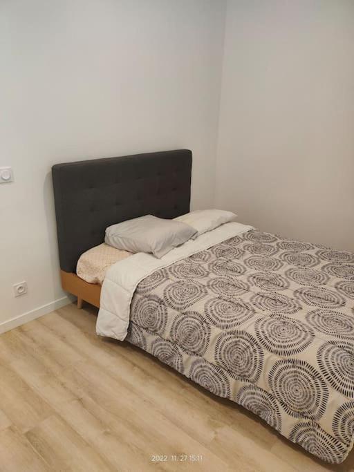 Logement Complet A וילאורבן מראה חיצוני תמונה